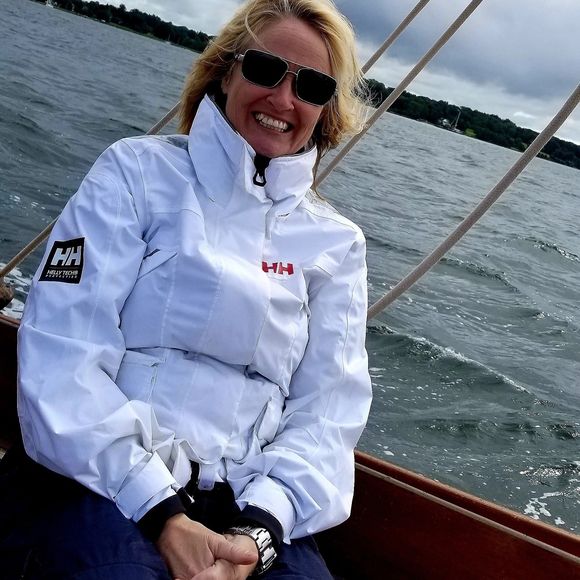 Meet your Posher, Kelley - Picture 1 of 1